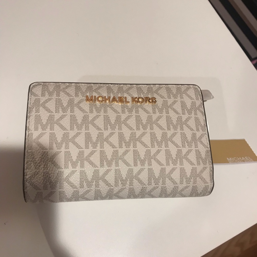 New with tag- cute MK Wallet